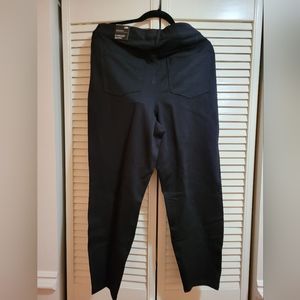 NWT Torrid Studio 5 pocket skinny pant